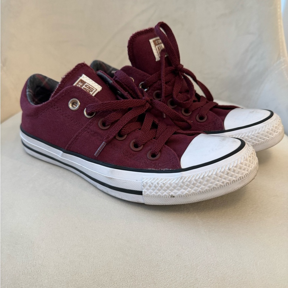 Converse all stars
